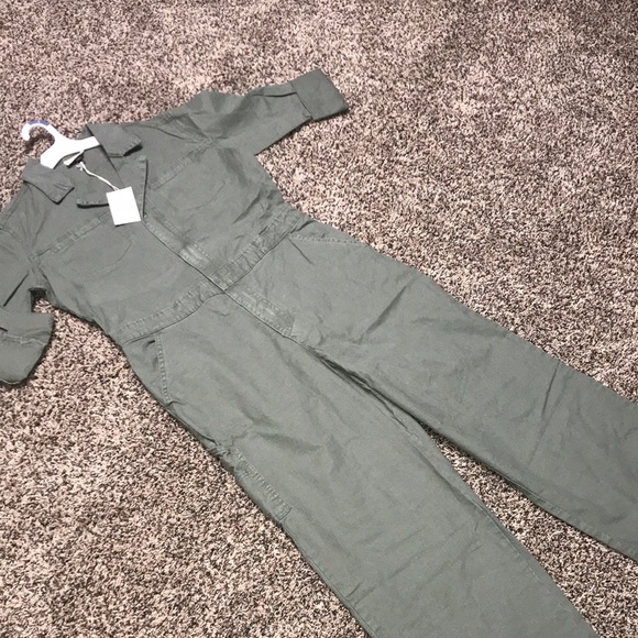 NWT Universal Threat Boiler suit in olive green | NWT!! - Picture 2 of 4